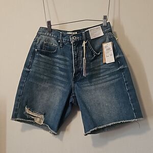 Jessica Simpson woman relaxed  shorts 27